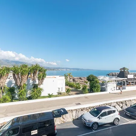 First Line Beach - Puerto Banus Apartment Marbella
