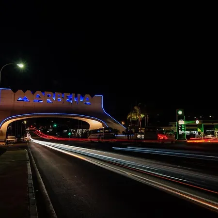 Daire First Line - Puerto Banus *